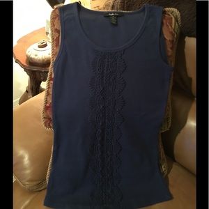 Sleeveless top